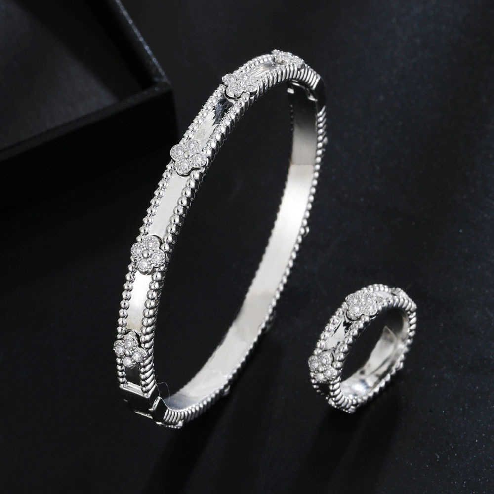 Посеребренный браслет+кольцо из двух частей