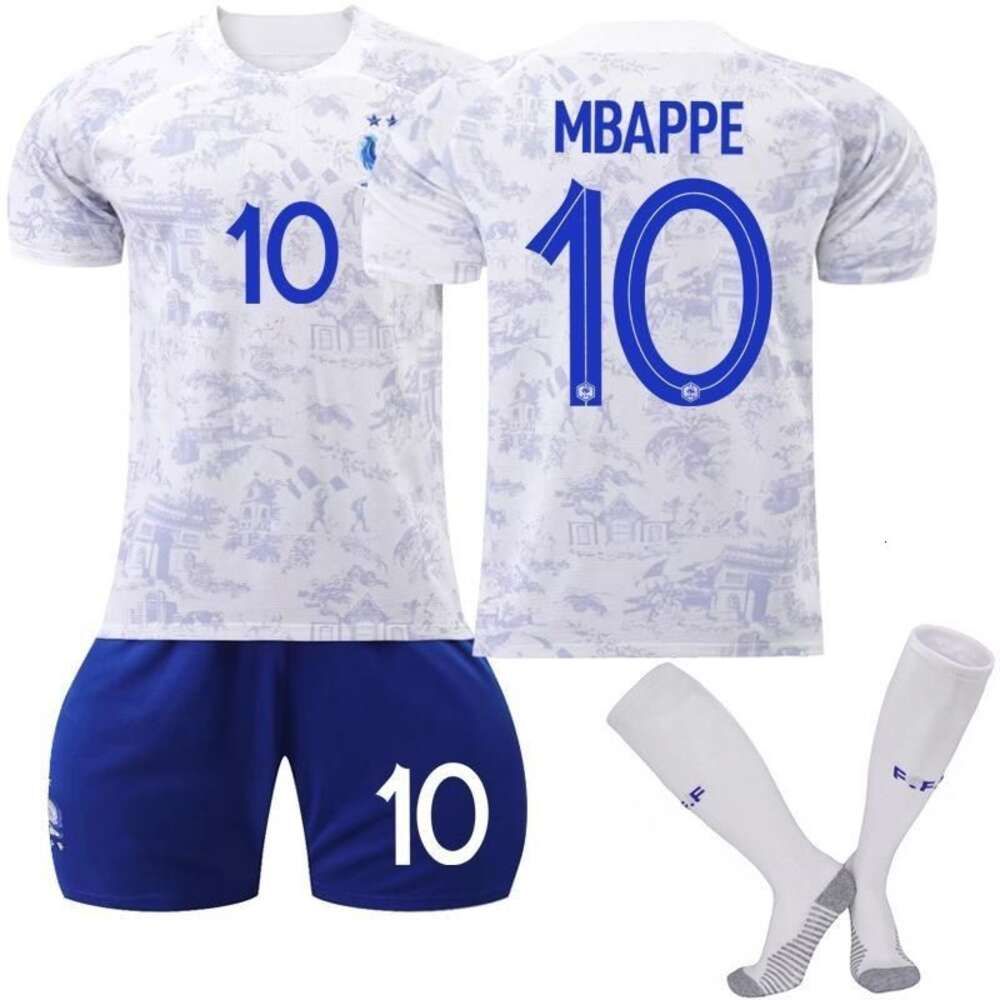 2022 france away game number 10 mbappe3