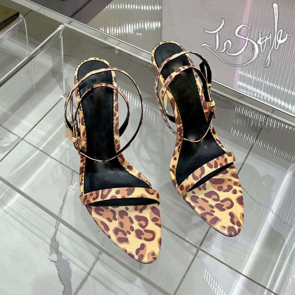 33 leopard print