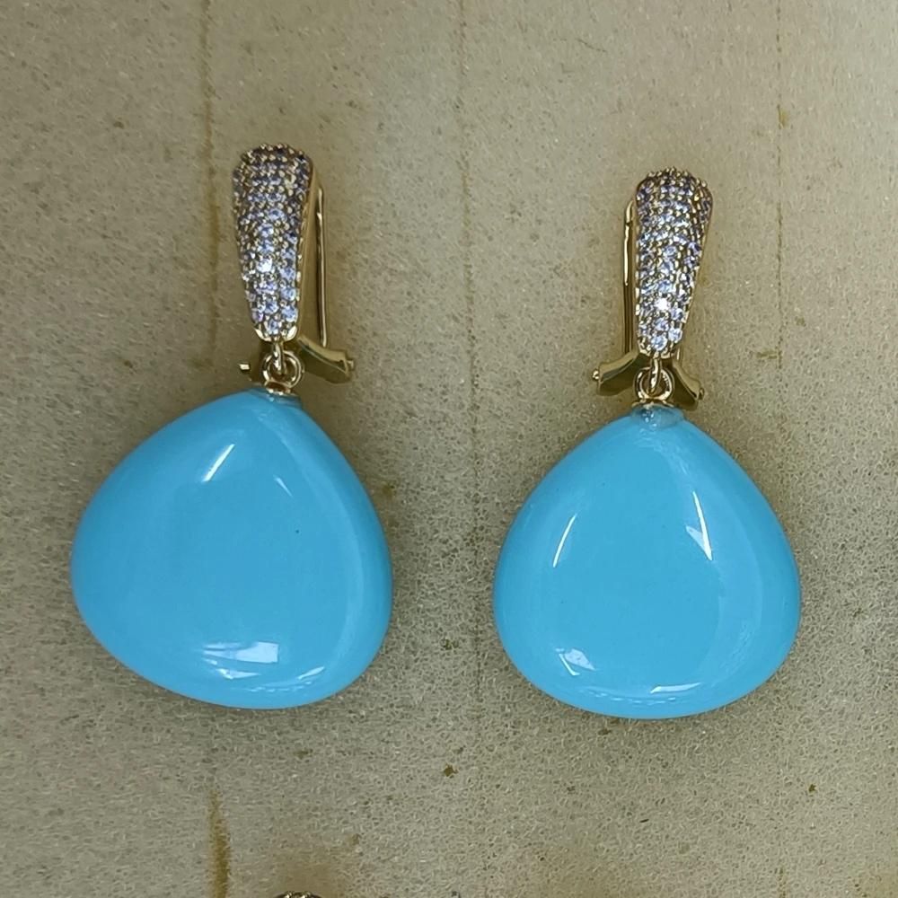 Gem Color:light blue and gold