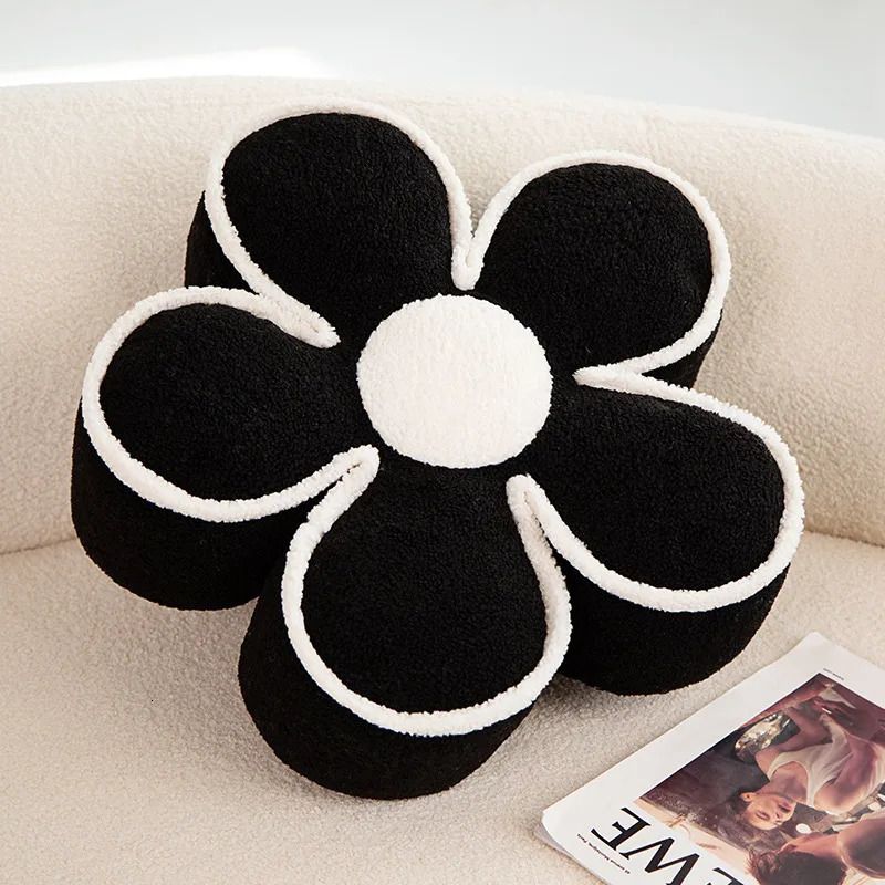 black flower 42cm