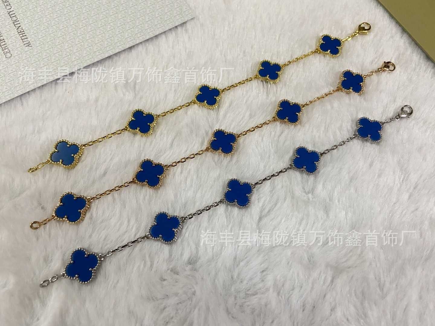 Pięć bransoletki kwiatowej Blue Chalcedony-R