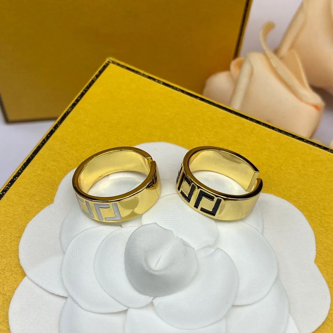 Women's Rings - Designer Gold, Silver Fashion Rings