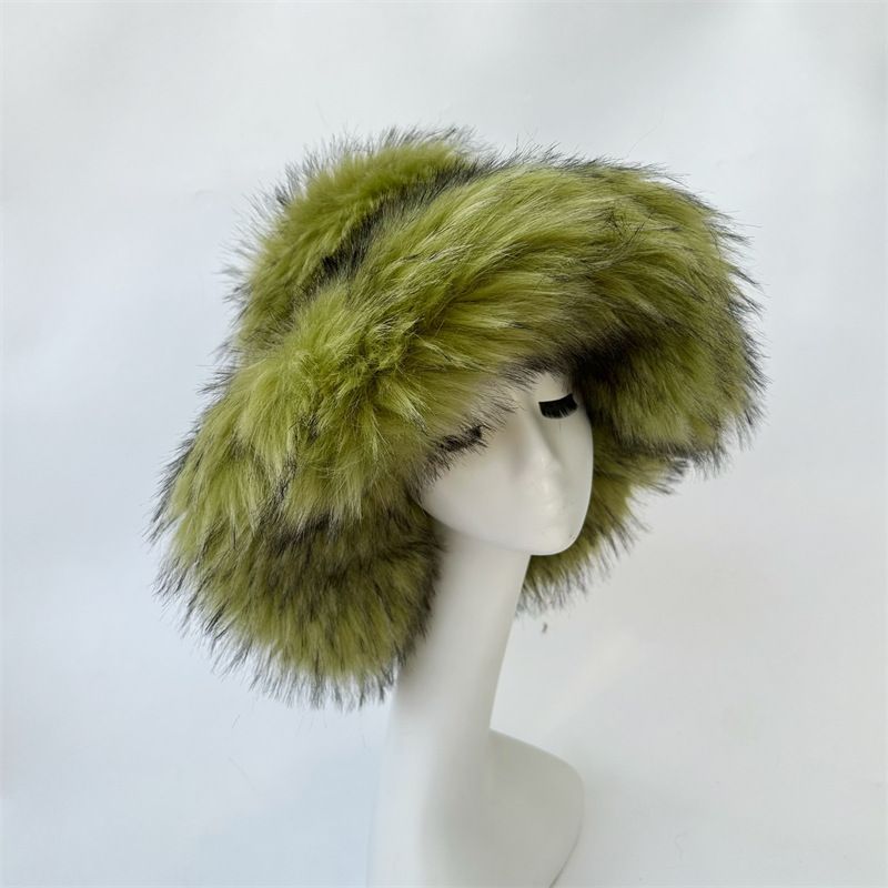 oliwkowo-zielona czapka