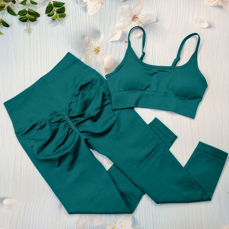 reggiseno di pantalone verde inchiostro