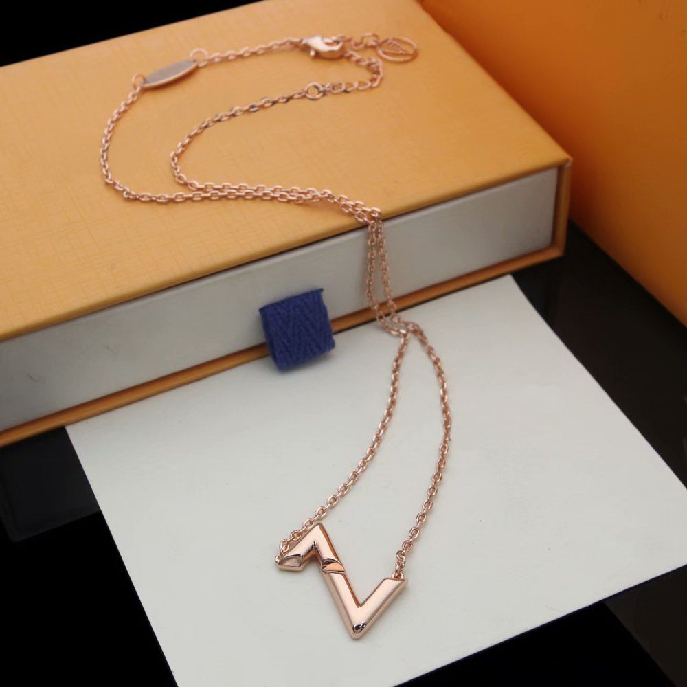 Necklace/Rose gold