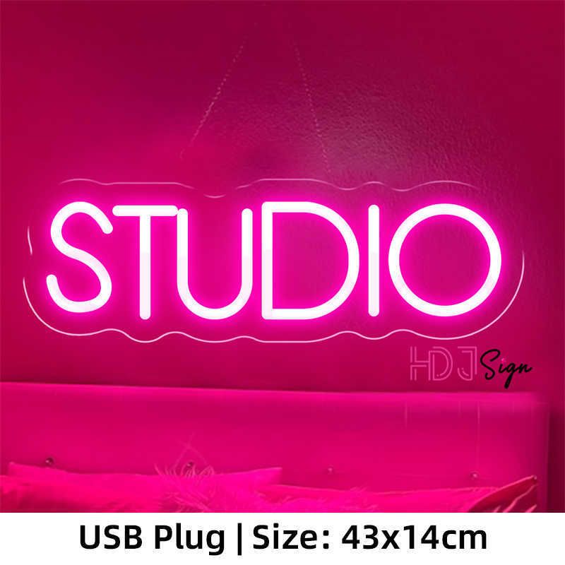 Studio-43x14cm-usb-1-blanc froid