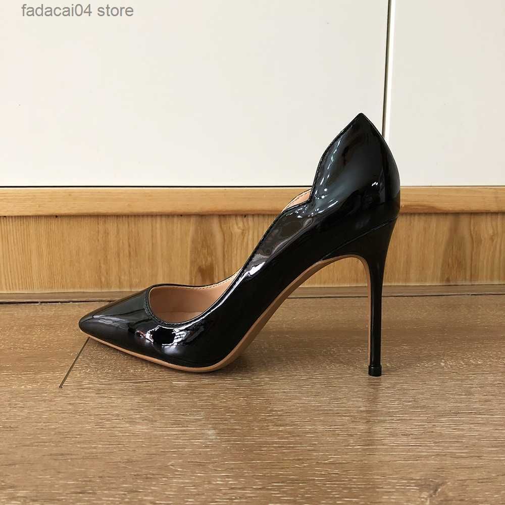 black 10cm heel