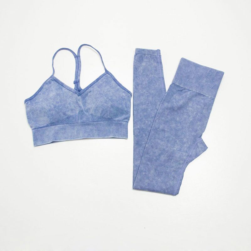 ensemble de yoga bleu