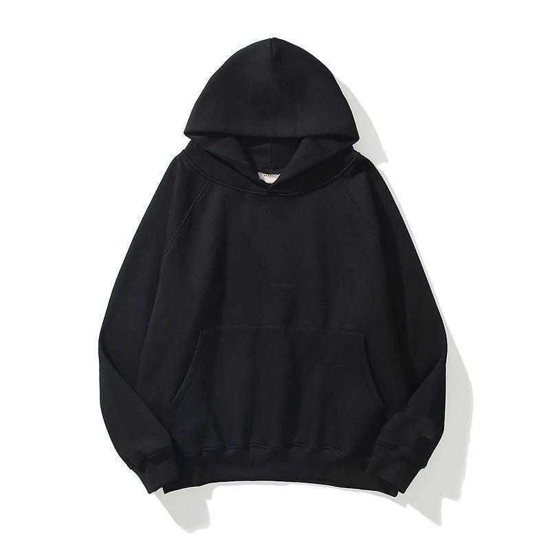 svart hoodie