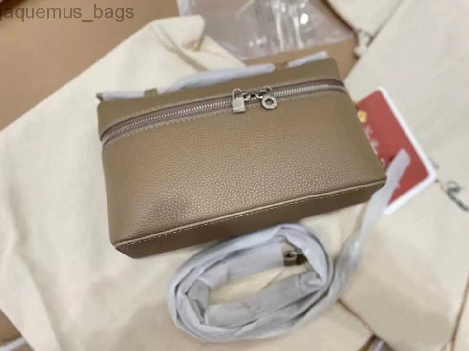 Fashion Luxury Mens Loro Piana Extra Pocket L19 Bag Womens Leather Trunk  Box Camera Bags Tote Handbags Cross Bodys Toiletry Bag Designer Clutch  Shoulder Makeup Bags From Taylor99, $41.7