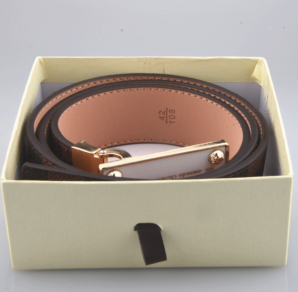 ceinture marron + boucle blanche