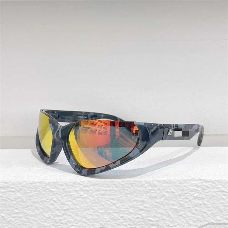 White Tortoiseshell Frame Orange Film