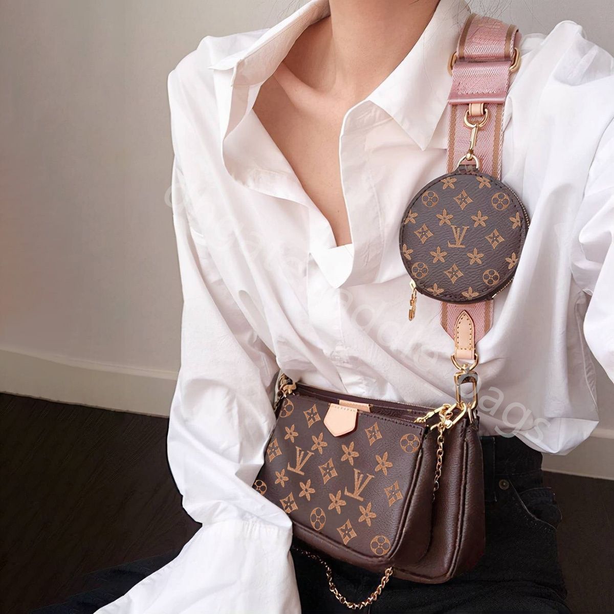 Louis Vuitton Pochette Accessoires: The Chicest Mini Shoulder Bag On The  Market, Handbags & Accessories