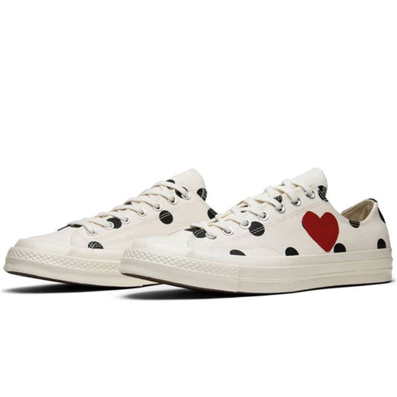 #11 Play Polka Dot White Low