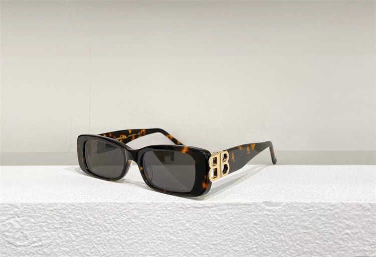 Tortoiseshell Frame Grey Slice