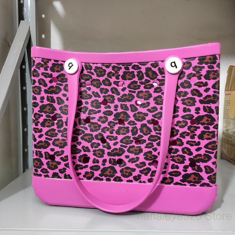 Leopardo Rose Red