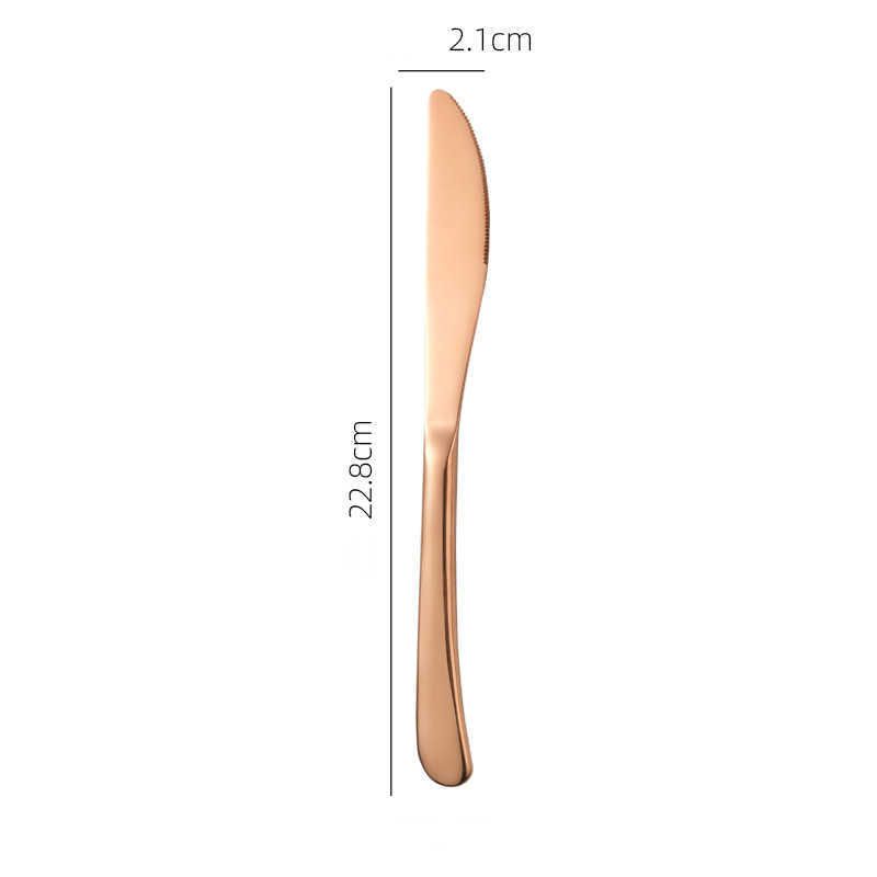 coltello in oro rosa