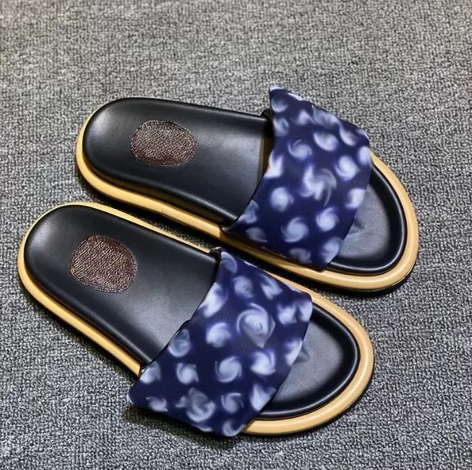 Designers Pool Pillow Mules Women Sandals Sunset Flat Comfort Mules Padded  Front Strap Slippers Fashionable Easy To Wear Style Slides From  Leisure_shoes666, $30.13