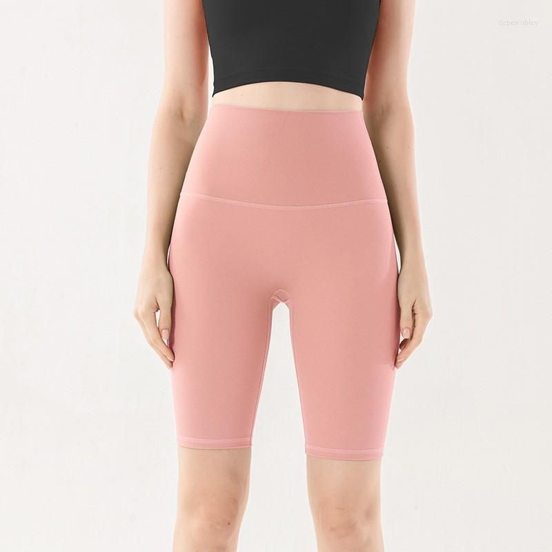 Yoga shorts pink