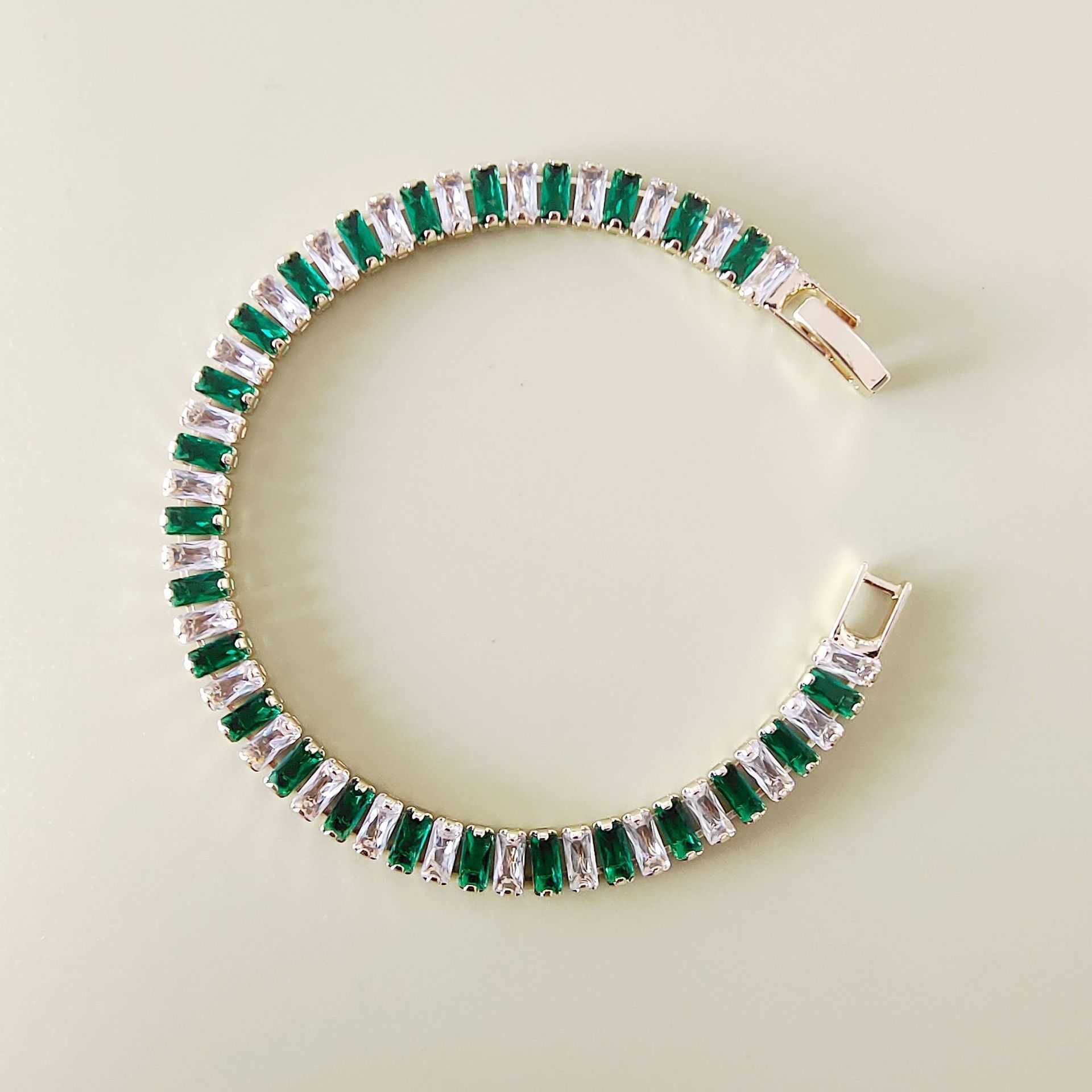 Gyllene Vit Diamant+smaragd - 17cm