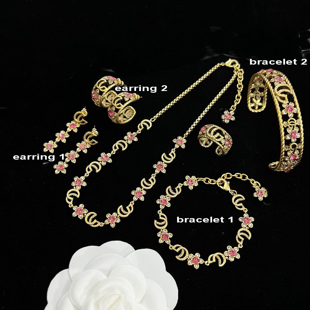 01- 50 necklace
