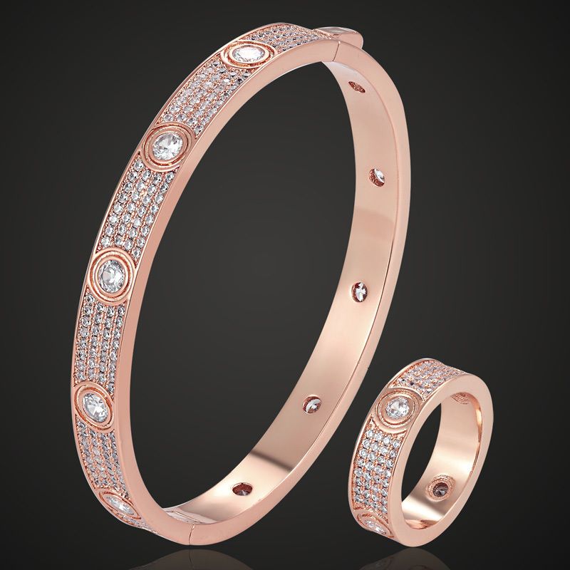 Bague en or rose 7