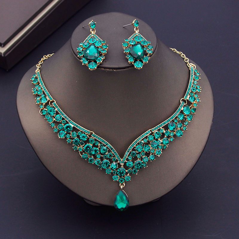 Conjunto de colar verde