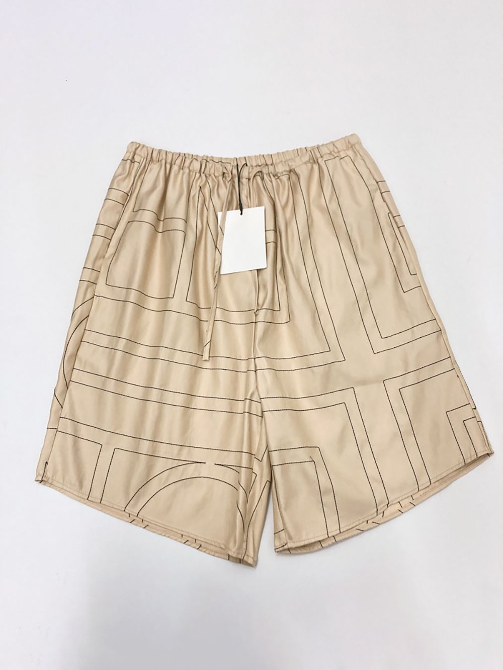 beige short