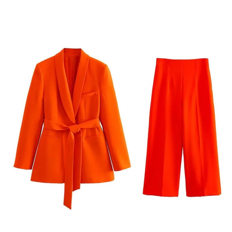 orange suit
