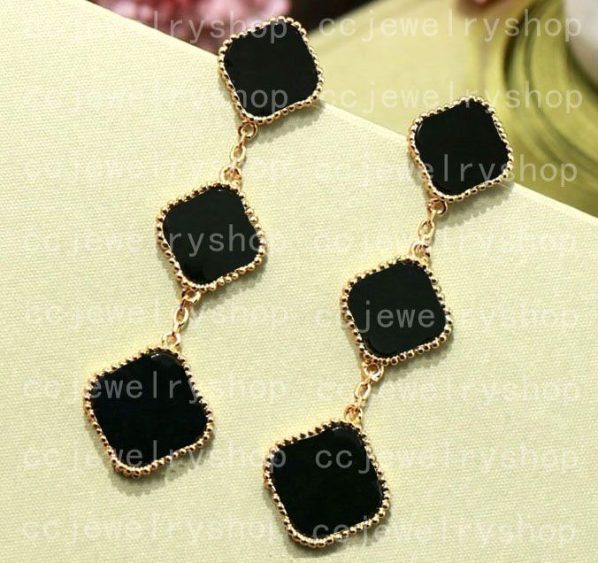 gold black 3 motifs