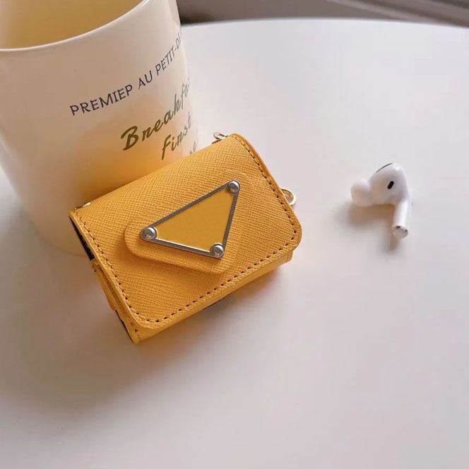 yellow-airpods1/2