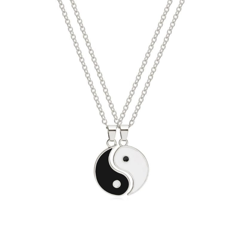 Tai Chi Necklace 2