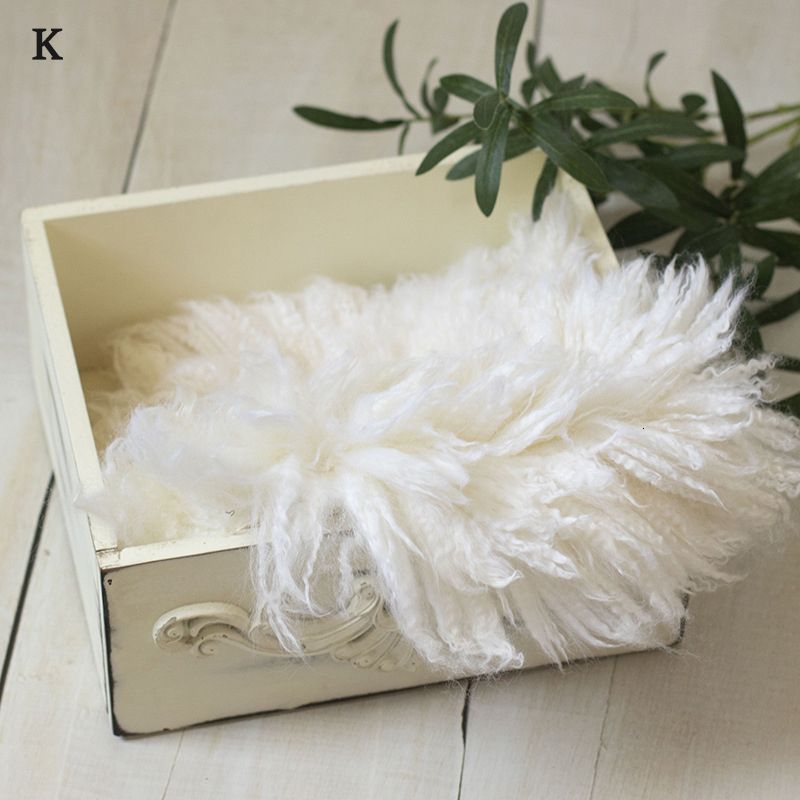 White-Wool Dia 40-45cm