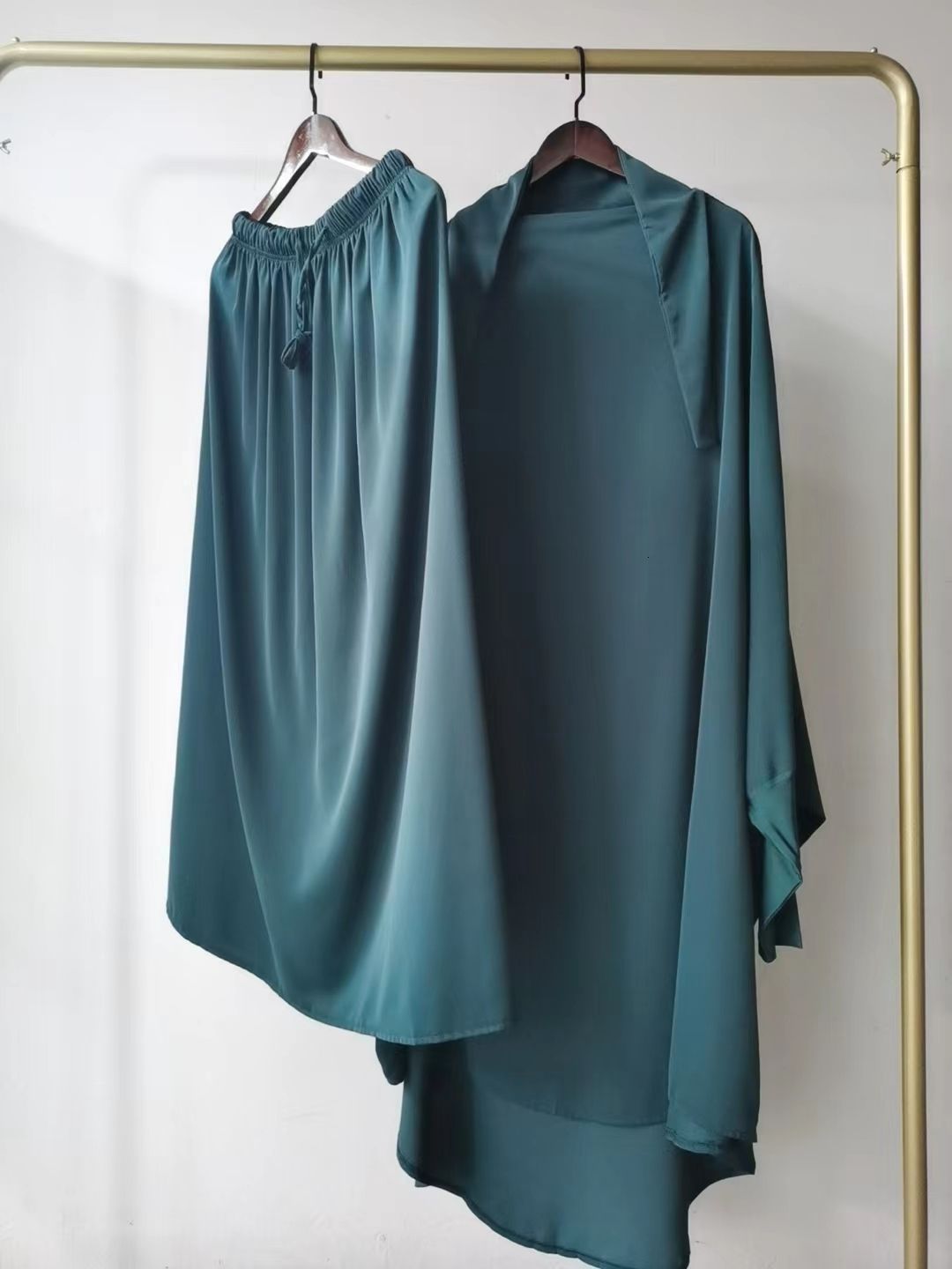 Taille du vert foncé