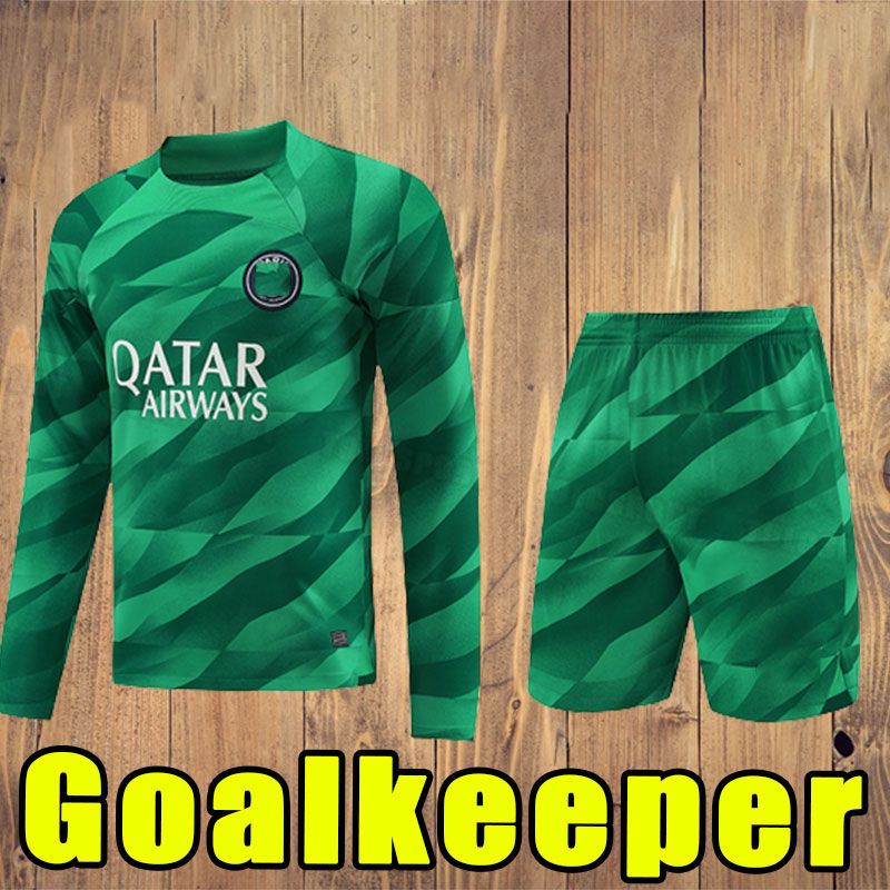 goleiro longo