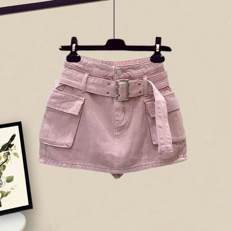 Seulement des shorts roses