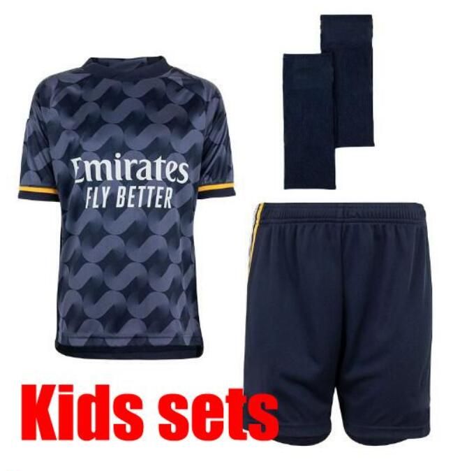 KIDS 23/24 AWAY