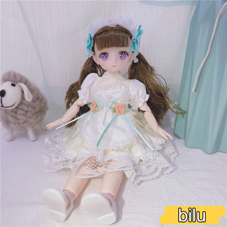 Bilu-Doll e roupas