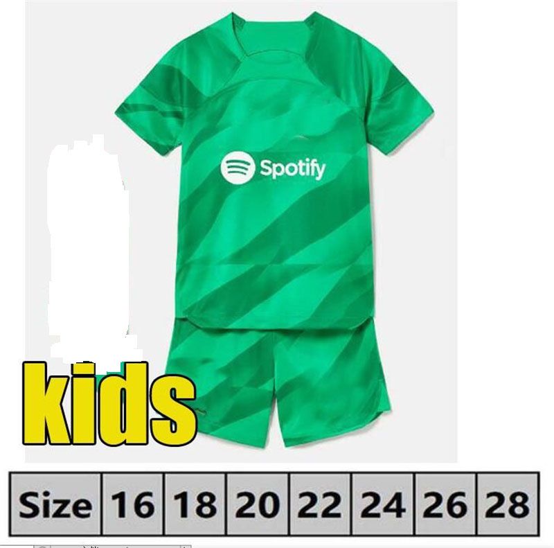 23/24 GK Kids kit