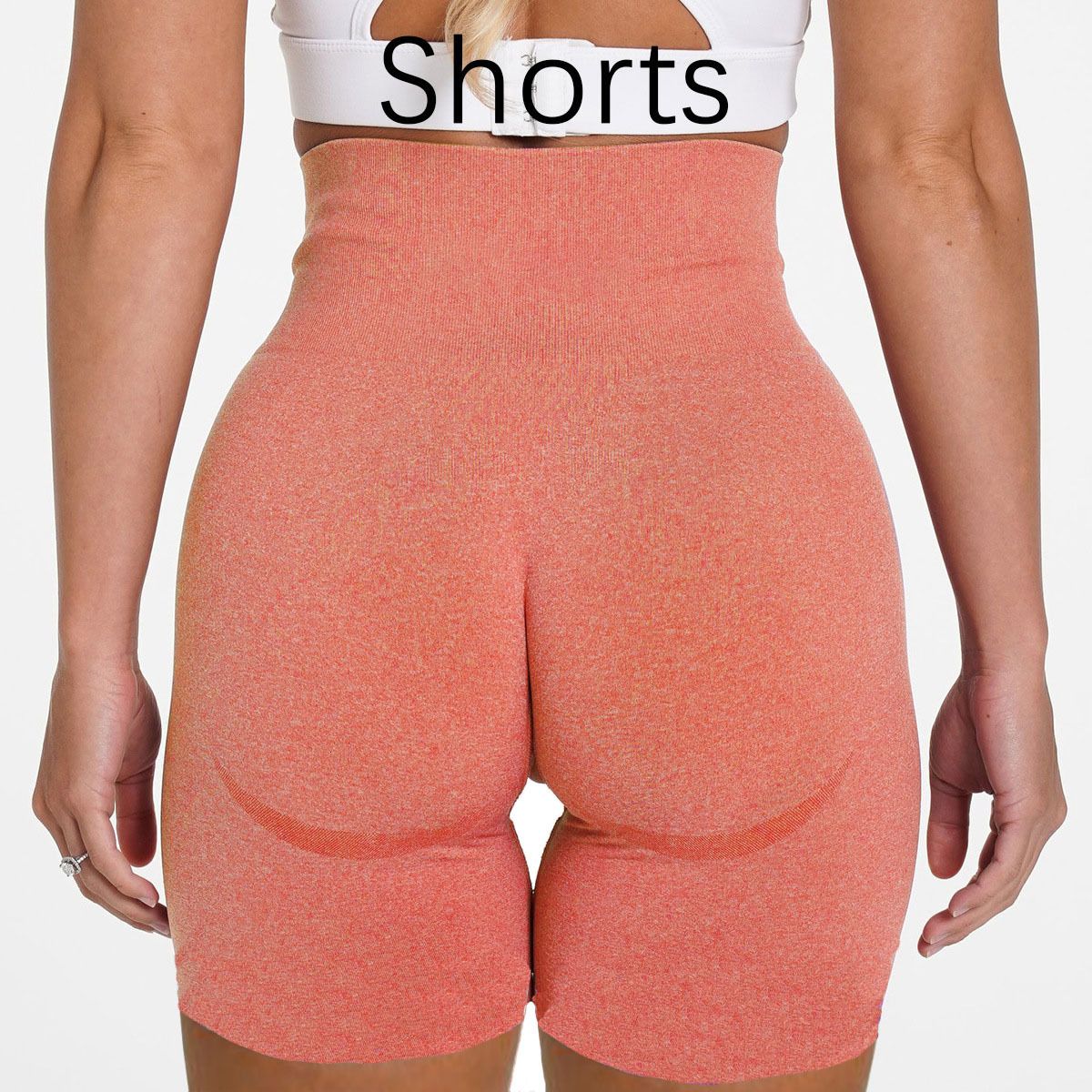 orangefarbene Shorts