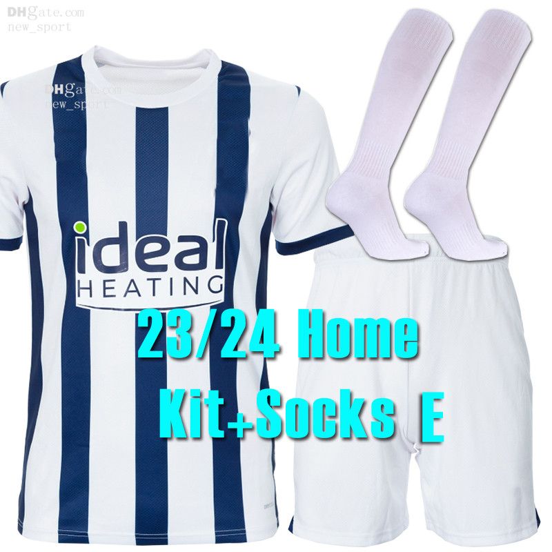 23 24 Home Kit+Scoks