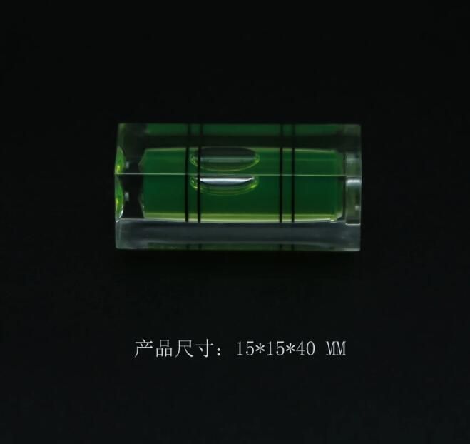 サイズ：15x15x40mm