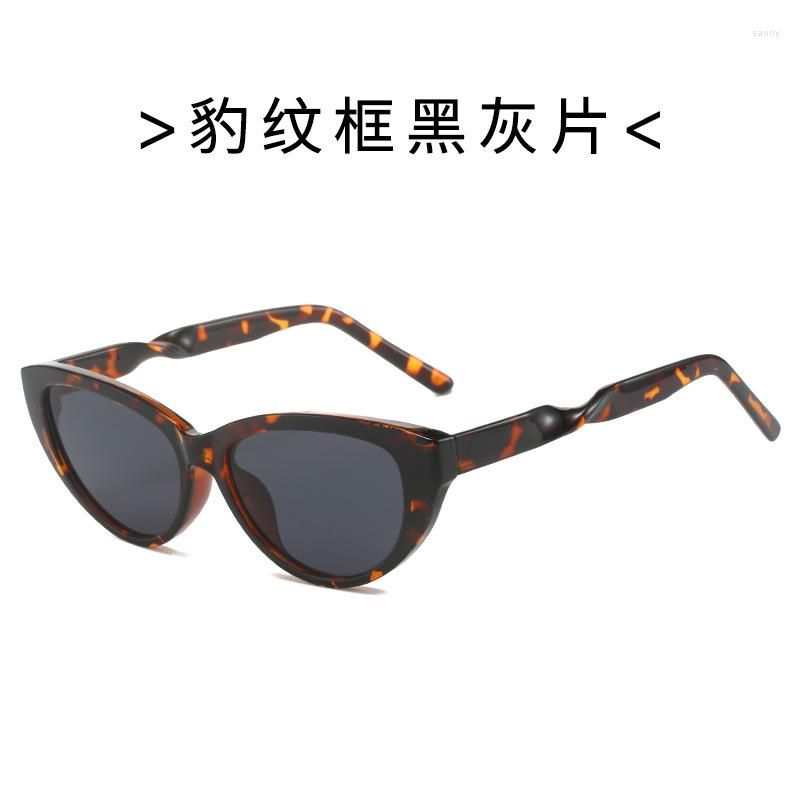 C1-Hawksbill-Black