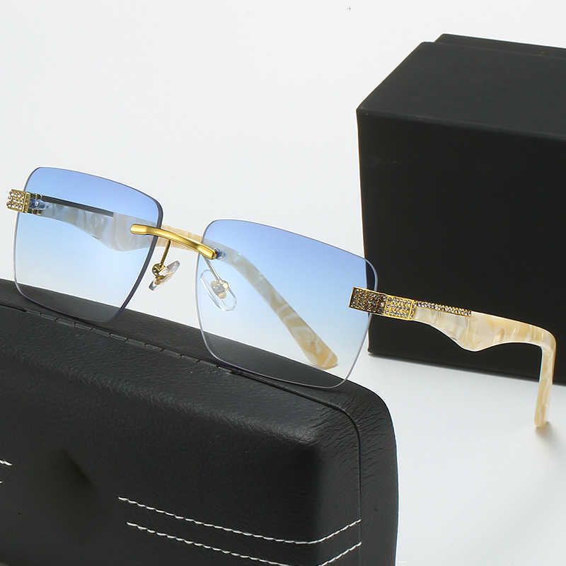 C7 Gold Frame Double Blue Chip