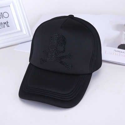 Totenkopf-Hut mit schwarzem Diamant, verstellbar