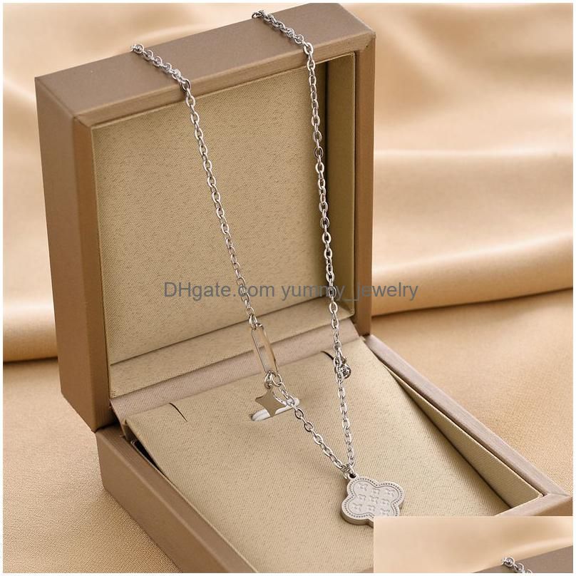 Design 8830 Silver (No Box)