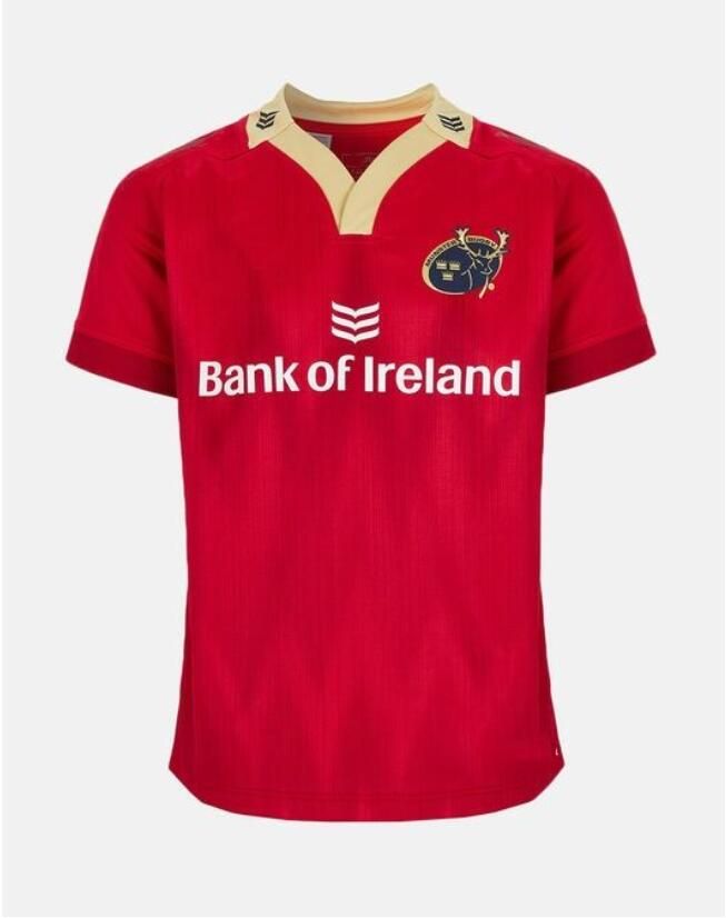 23 24 MUNSTER home jersey