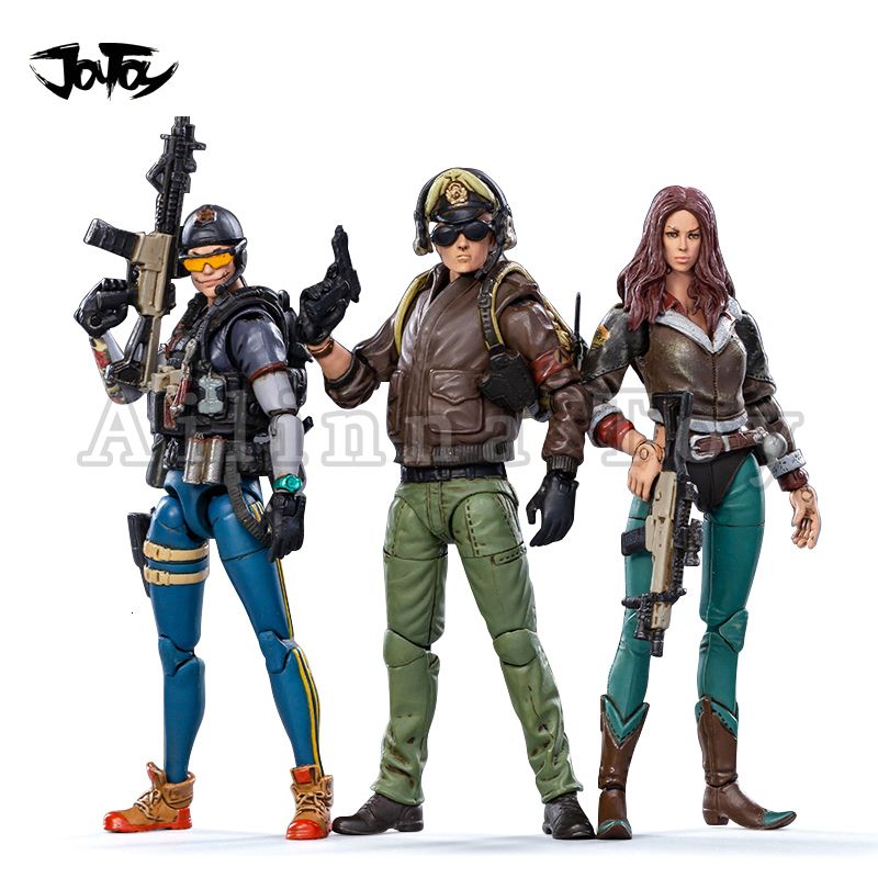 3 action figures