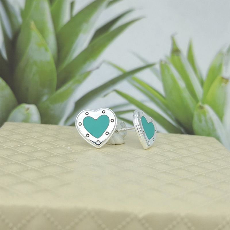 blue enamel heart